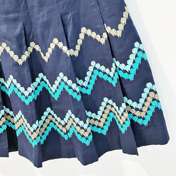 💗 3/$10 💗 Dress Barn Linen Pleated Chevron Skirt Navy Blue Size 10 EUC - Picture 4 of 12